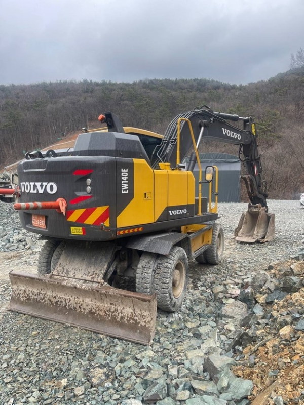Volvo EW140E 2015 год