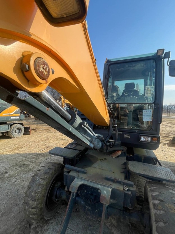 Hyundai HW60 2016