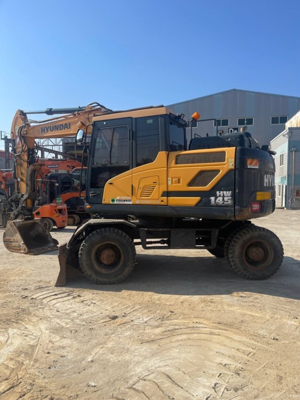 HYUNDAI HW145 2016 год