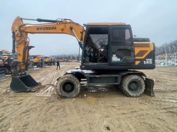 HYUNDAI HW145 2017 год